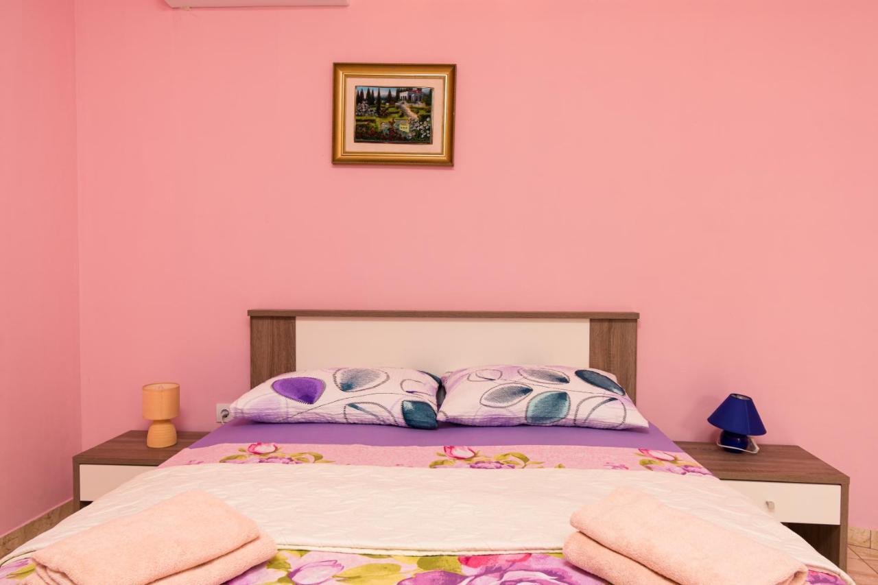 רוביני Lovely House מראה חיצוני תמונה
